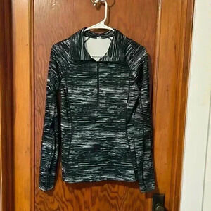 Under Armour Pullover Women’s